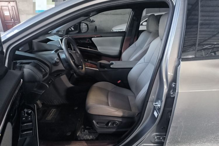 Used Toyota GAC bZ4X 2022 X-MODE Four-Wheel Drive Ultra Left Front Seat