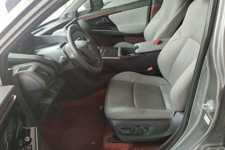 Used Toyota GAC bZ4X 2022 X-MODE Four-Wheel Drive Ultra Left Front Seat