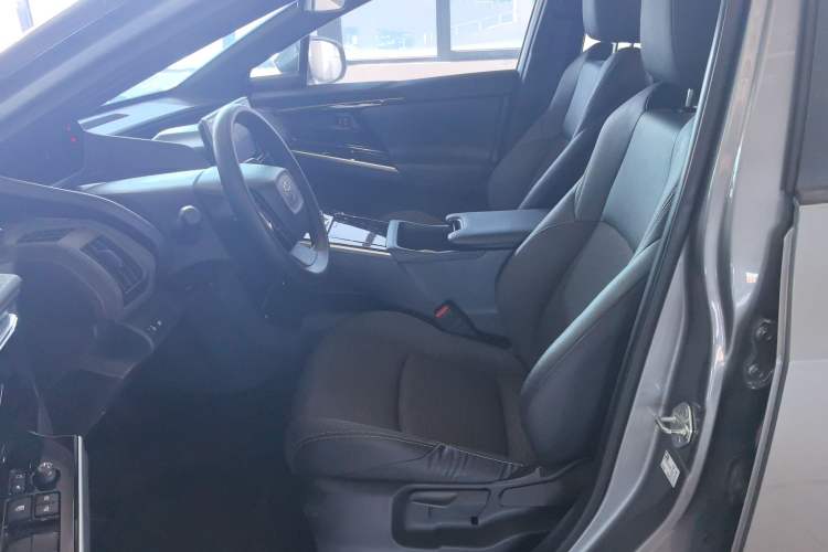 Used Toyota GAC bZ4X 2022 Long-Range Elite Left Front Seat