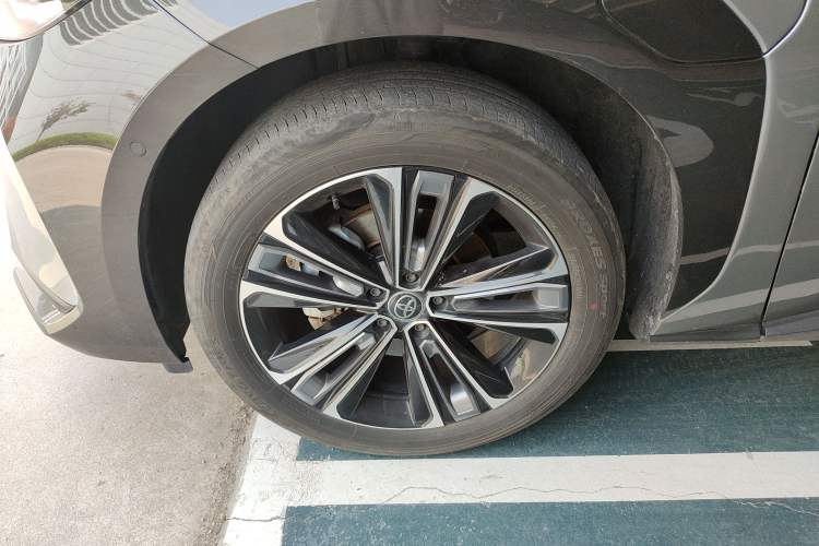 Used Toyota GAC bZ4X 2022 X-MODE Four-Wheel Drive Ultra Left Front Wheel Hub