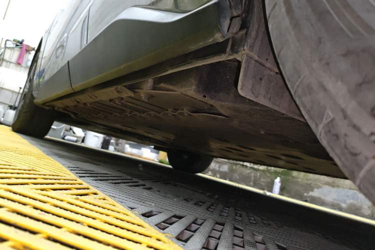 Used Toyota GAC bZ4X 2022 Long-Range Pro Left Side Sill