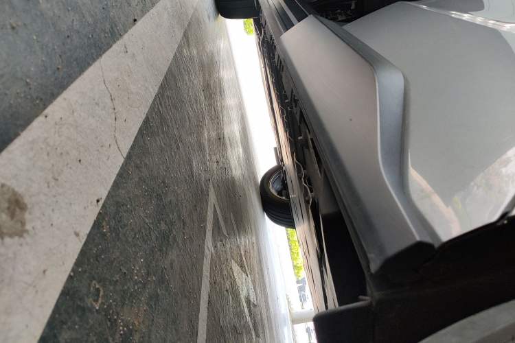 Used Toyota GAC bZ4X 2022 X-MODE Four-Wheel Drive Ultra Left Side Sill