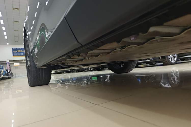 Used Toyota GAC bZ4X 2022 X-MODE Four-Wheel Drive Ultra Left Side Sill