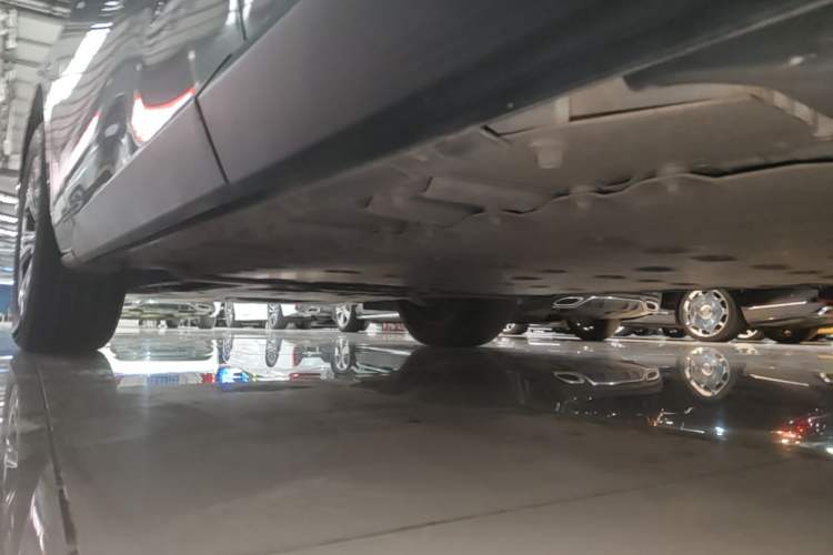 Used Toyota GAC bZ4X 2022 Long-Range Elite Left Side Sill