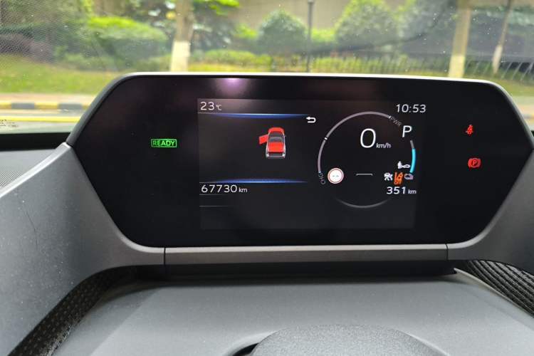 Used Toyota GAC bZ4X 2022 Long-Range Pro Odometer Close Up