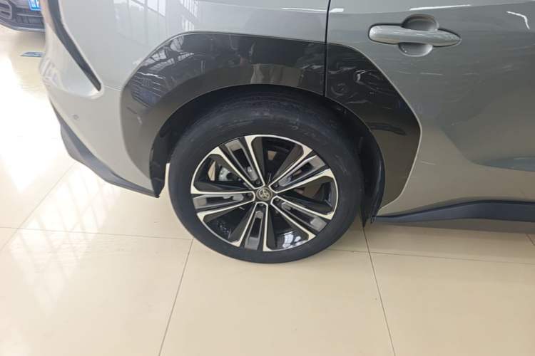 Used Toyota GAC bZ4X 2022 X-MODE Four-Wheel Drive Ultra Right Rear Wheel Hub