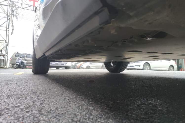 Used Toyota GAC bZ4X 2022 X-MODE Four-Wheel Drive Pro Right Side Sill