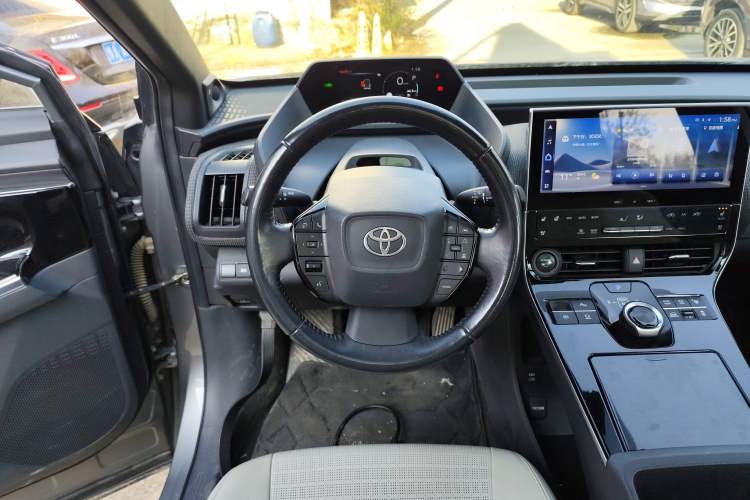 Used Toyota GAC bZ4X 2022 X-MODE Four-Wheel Drive Ultra Steering Wheel