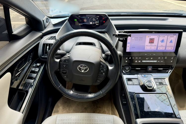 Used Toyota GAC bZ4X 2022 X-MODE Four-Wheel Drive Ultra Steering Wheel