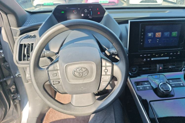 Used Toyota GAC bZ4X 2022 Long-Range Elite Steering Wheel