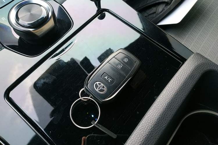 Used Toyota GAC bZ4X 2022 Long-Range Pro Vehicle Key