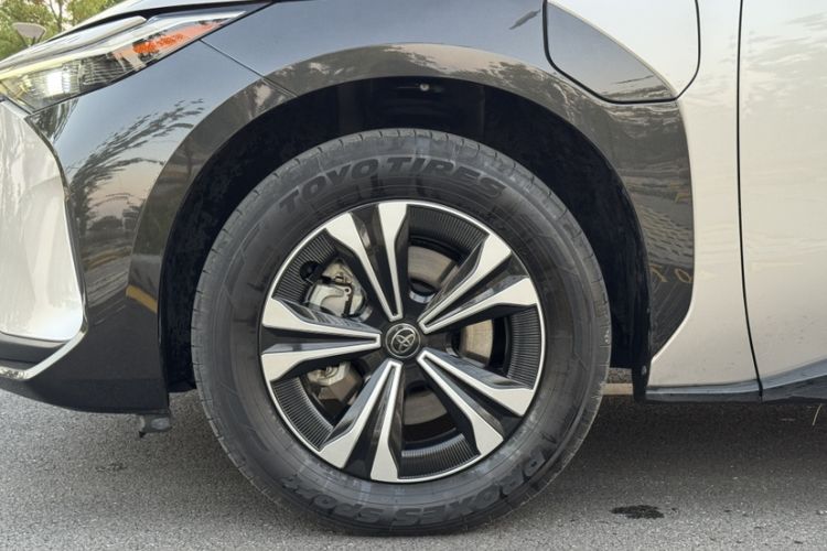 Used Toyota GAC bZ4X 2022 Long-Range Elite Exterior 3