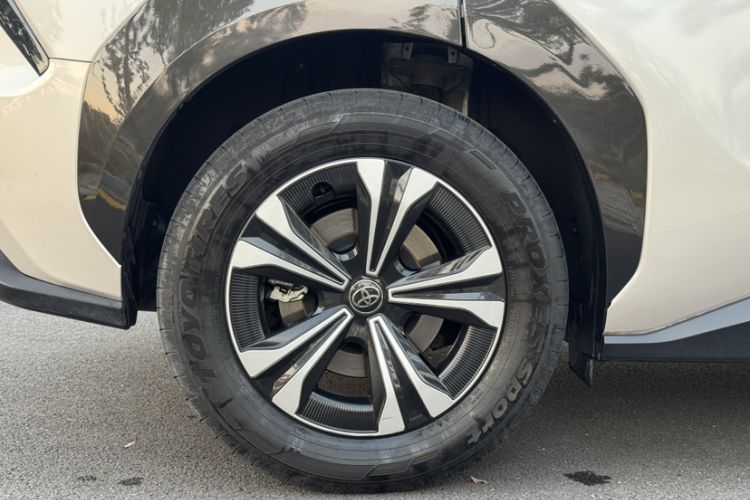 Used Toyota GAC bZ4X 2022 Long-Range Elite Exterior 9