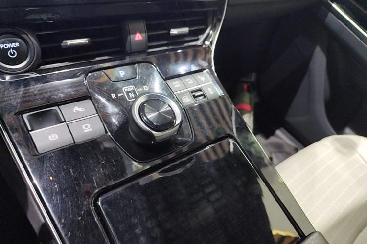 Used Toyota GAC bZ4X 2022 X-MODE Four-Wheel Drive Ultra Gear Lever