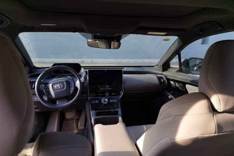 Used Toyota GAC bZ4X 2022 X-MODE Four-Wheel Drive Ultra Headliner
