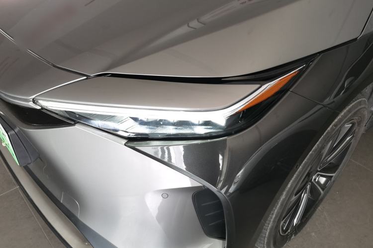 Used Toyota GAC bZ4X 2022 X-MODE Four-Wheel Drive Ultra Left Front Headlight