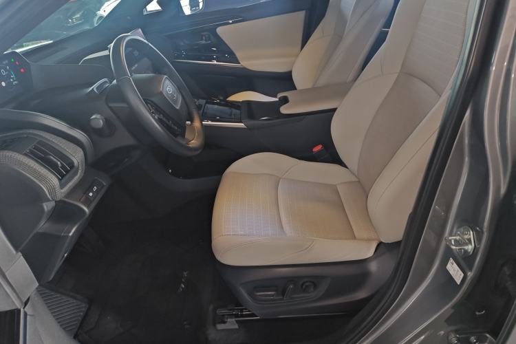 Used Toyota GAC bZ4X 2022 X-MODE Four-Wheel Drive Ultra Left Front Seat