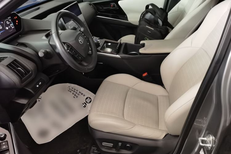 Used Toyota GAC bZ4X 2022 X-MODE Four-Wheel Drive Ultra Left Front Seat