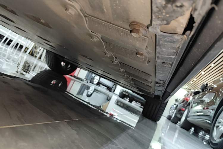 Used Toyota GAC bZ4X 2022 X-MODE Four-Wheel Drive Ultra Left Side Sill