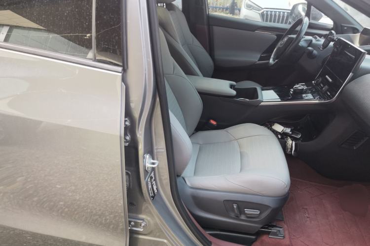 Used Toyota GAC bZ4X 2022 X-MODE Four-Wheel Drive Ultra Right Front Seat