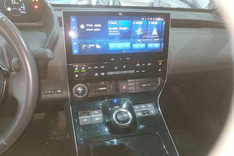 Used Toyota GAC bZ4X 2022 X-MODE Four-Wheel Drive Ultra Audio And AC Panel