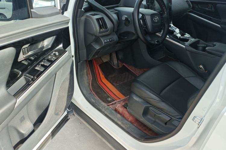 Used Toyota GAC bZ4X 2022 Long-Range Elite Driver Seat