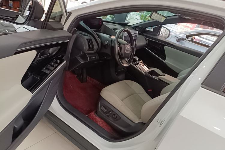 Used Toyota GAC bZ4X 2022 Long-Range Pro Driver Seat