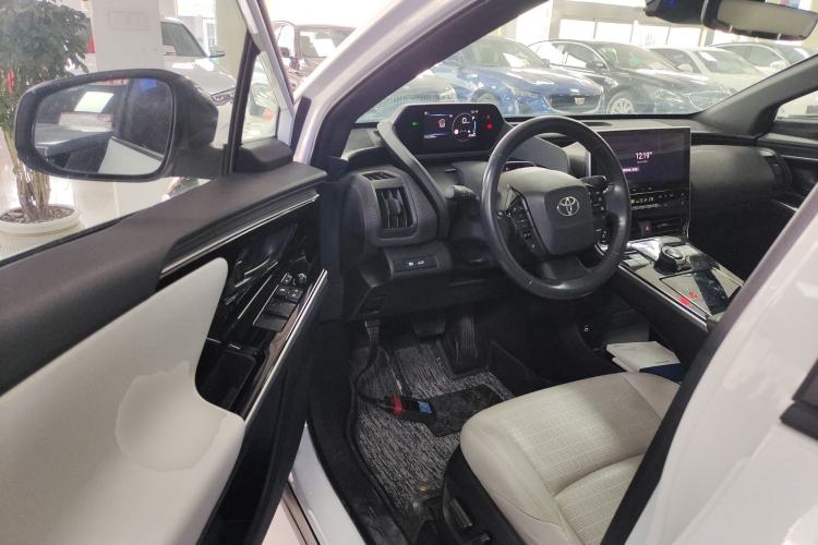 Used Toyota GAC bZ4X 2022 Long-Range Pro Driver Seat
