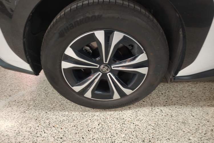 Used Toyota GAC bZ4X 2022 Long-Range Pro Exterior 5