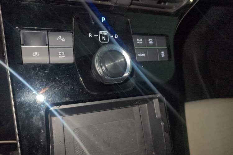 Used Toyota GAC bZ4X 2022 Long-Range Pro Gear Lever