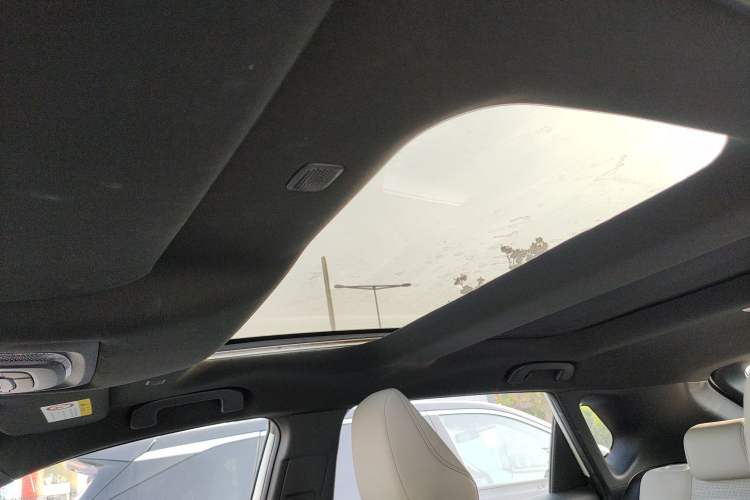 Used Toyota GAC bZ4X 2022 X-MODE Four-Wheel Drive Ultra Headliner