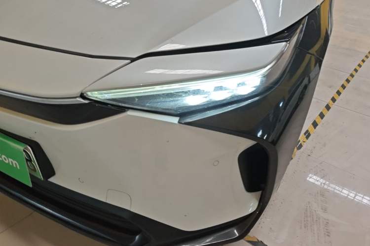 Used Toyota GAC bZ4X 2022 Long-Range Pro Left Front Headlight