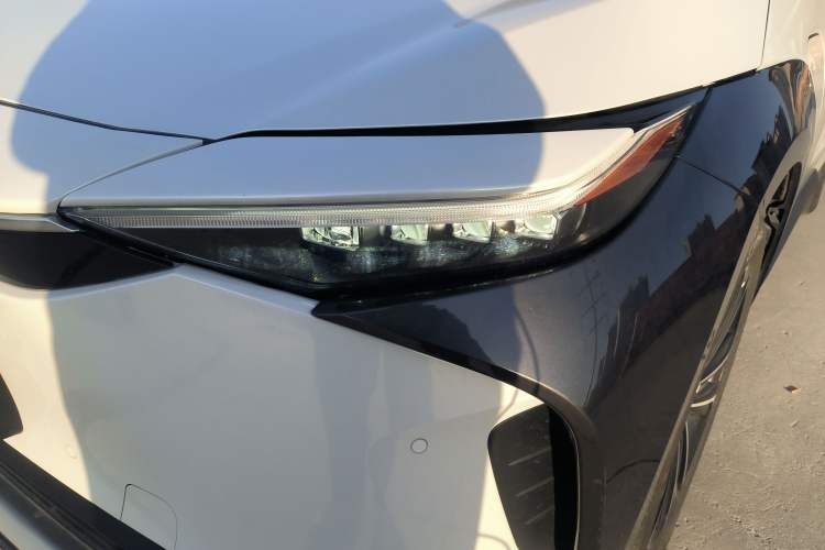 Used Toyota GAC bZ4X 2022 X-MODE Four-Wheel Drive Ultra Left Front Headlight