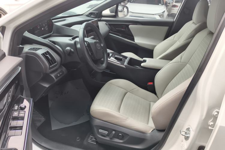 Used Toyota GAC bZ4X 2022 X-MODE Four-Wheel Drive Ultra Left Front Seat