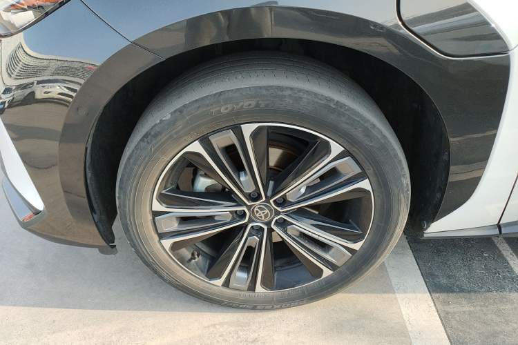 Used Toyota GAC bZ4X 2022 X-MODE Four-Wheel Drive Ultra Left Front Wheel Hub