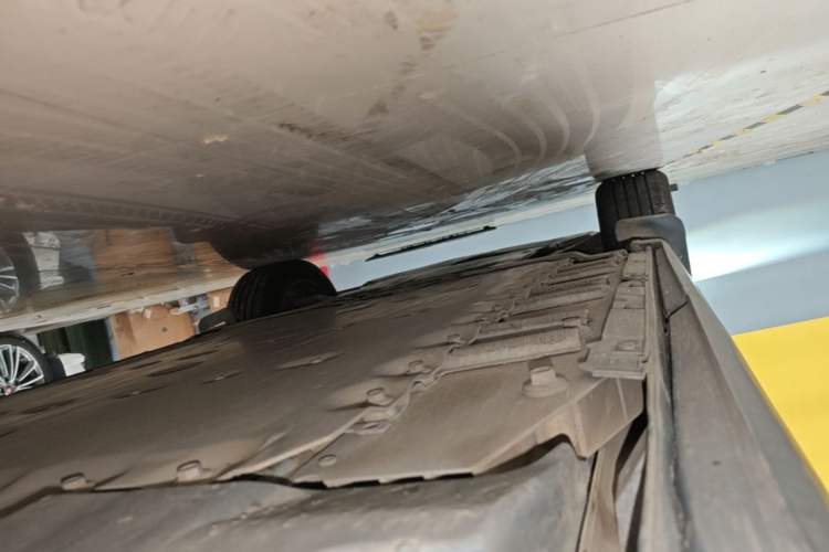 Used Toyota GAC bZ4X 2022 Long-Range Pro Left Side Sill