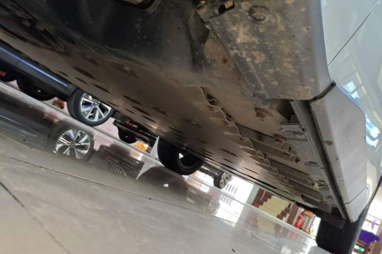 Used Toyota GAC bZ4X 2022 X-MODE Four-Wheel Drive Ultra Left Side Sill