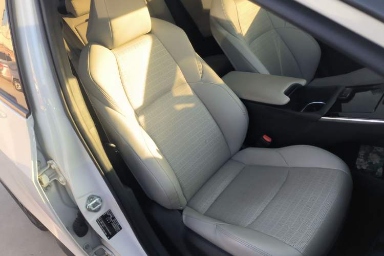 Used Toyota GAC bZ4X 2022 X-MODE Four-Wheel Drive Ultra Right Front Seat