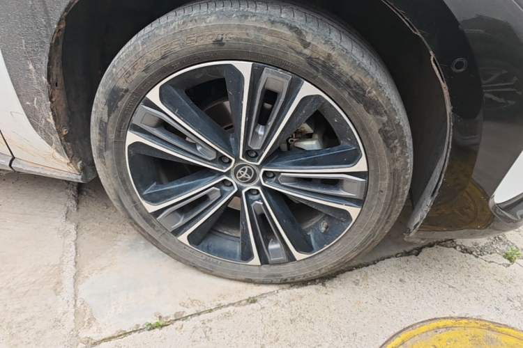 Used Toyota GAC bZ4X 2022 X-MODE Four-Wheel Drive Ultra Right Front Wheel Hub