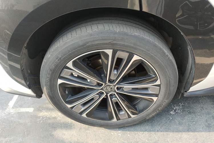 Used Toyota GAC bZ4X 2022 X-MODE Four-Wheel Drive Ultra Right Rear Wheel Hub