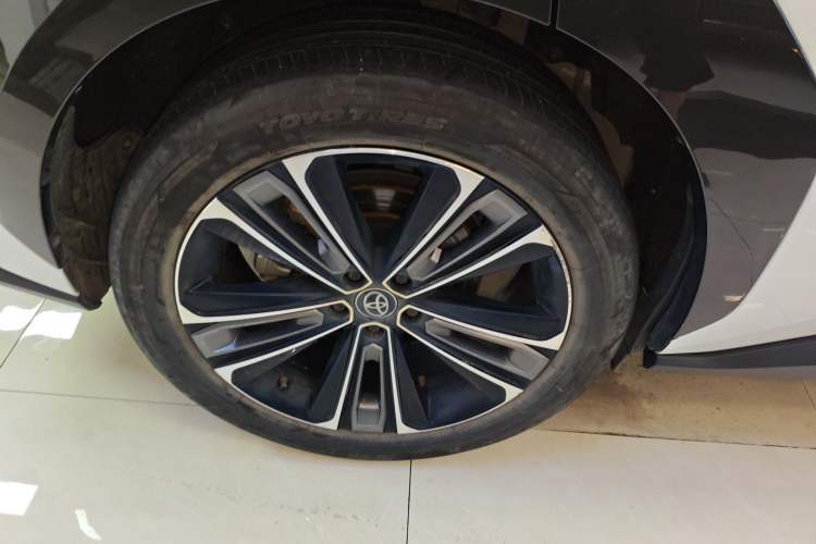 Used Toyota GAC bZ4X 2022 X-MODE Four-Wheel Drive Ultra Right Rear Wheel Hub