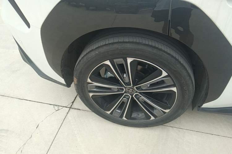 Used Toyota GAC bZ4X 2022 X-MODE Four-Wheel Drive Ultra Right Rear Wheel Hub
