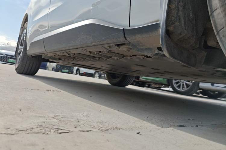 Used Toyota GAC bZ4X 2022 Long-Range Elite Right Side Sill