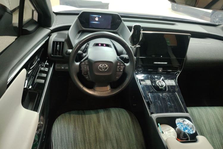 Used Toyota GAC bZ4X 2022 Long-Range Pro Steering Wheel