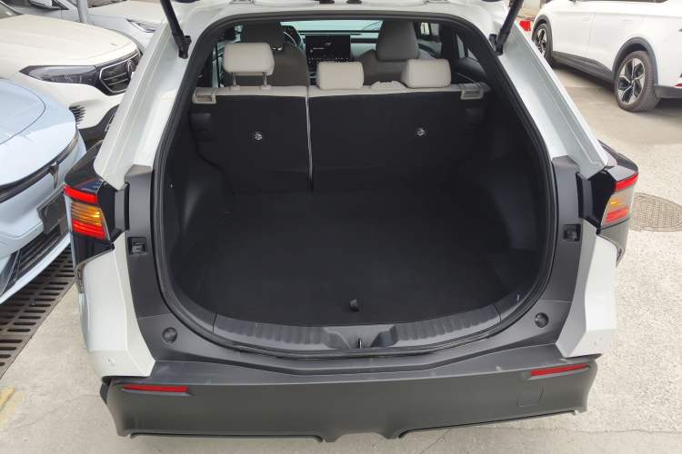 Used Toyota GAC bZ4X 2022 X-MODE Four-Wheel Drive Ultra Trunk