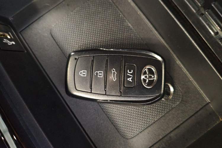 Used Toyota GAC bZ4X 2022 X-MODE Four-Wheel Drive Ultra Vehicle Key