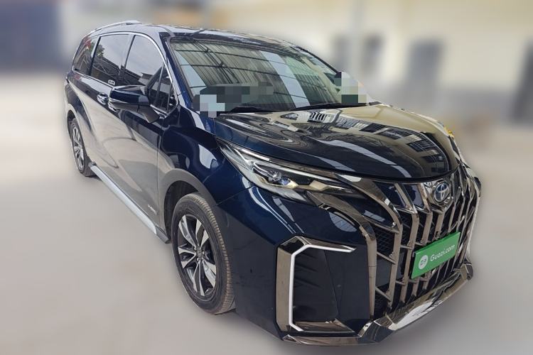 Used Toyota Granvia 2023 2.5L Hybrid Luxury Edition Front Right 45 Deg