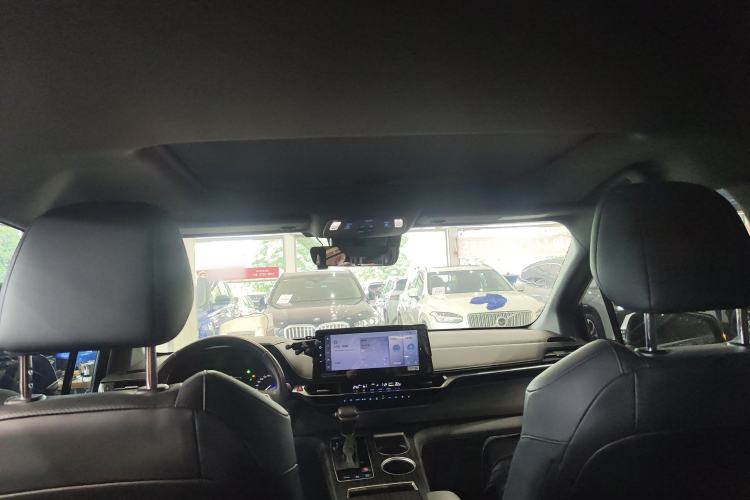 Used Toyota Granvia 2022 2.5L Hybrid Prestige Edition Headliner