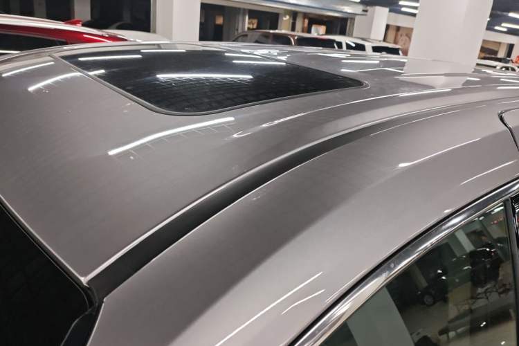 Used Toyota Granvia 2024 2.5L Hybrid Comfort Edition Roof