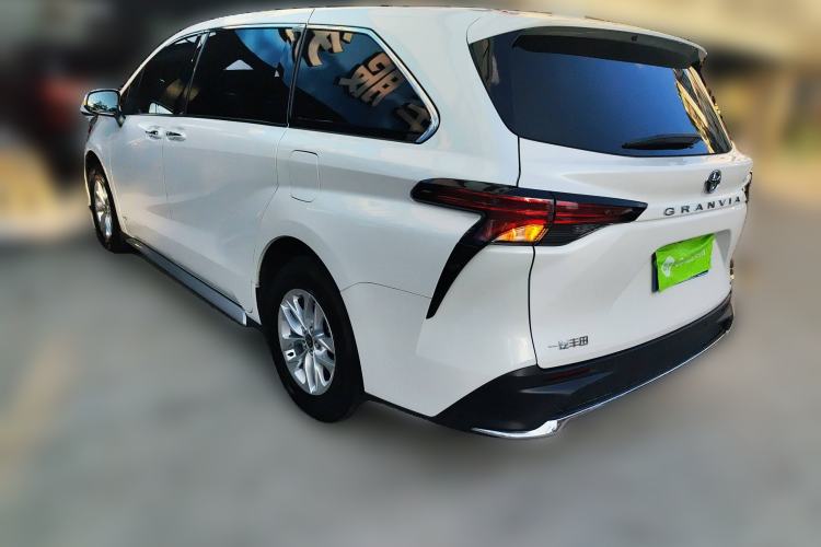 Used Toyota Granvia 2024 2.5L Hybrid Comfort Edition Rear Left 45 Deg